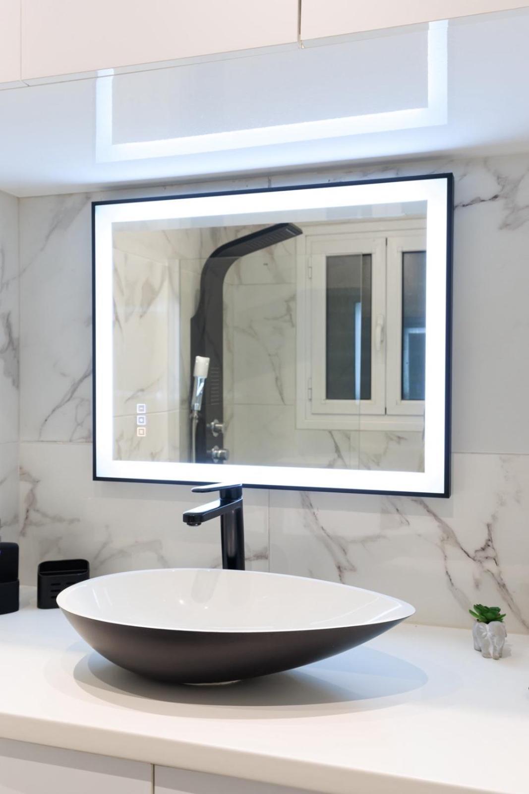 Aiolos Luxury Apartment Under Acropolis In Plaka Athens Ngoại thất bức ảnh